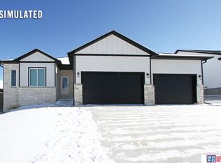 11621 N 145th St, Waverly, NE 68462