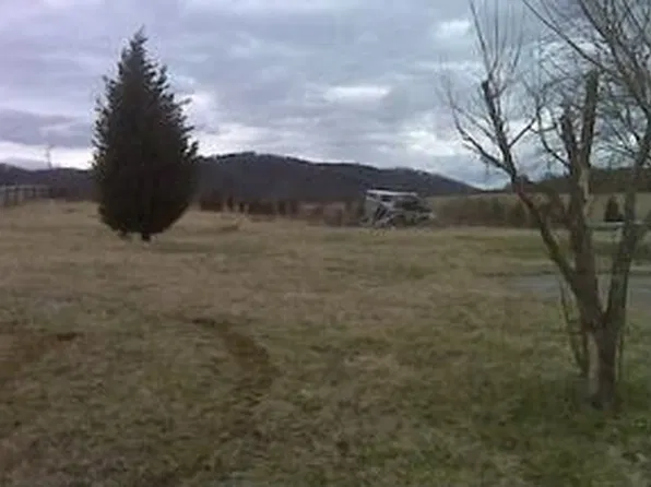 2085 Goodman Loop, Bulls Gap, TN 37711