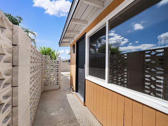 3rd image of 10148 Felipe Ave