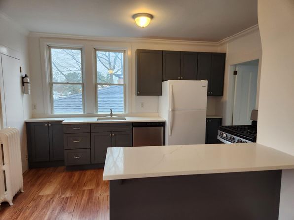 10 S Eckar St FLOOR 3