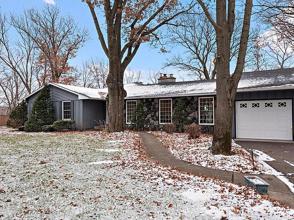 2nd image of 15011 Juniper Ridge Dr NW