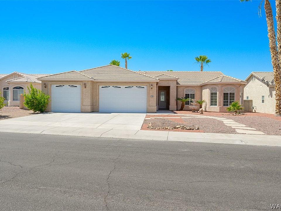 1st image of 2780 Desert Stars Lane
