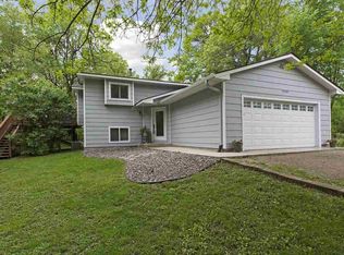 19290 Lander St NW, Elk River, MN 55330