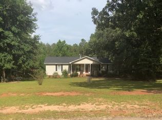 1112 Golf Dr, Louisville, GA 30434