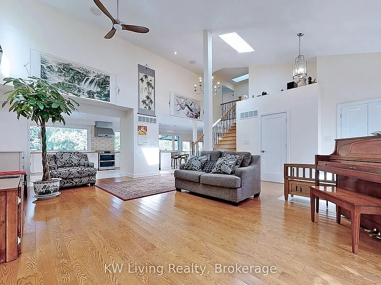 1280 Watersedge Rd — Photo 5