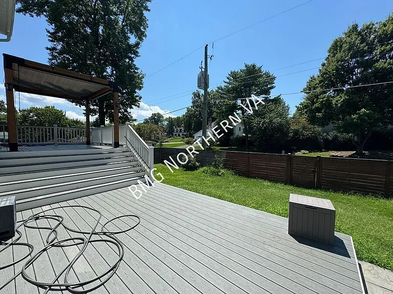 1909 Rollins Dr — Photo 75