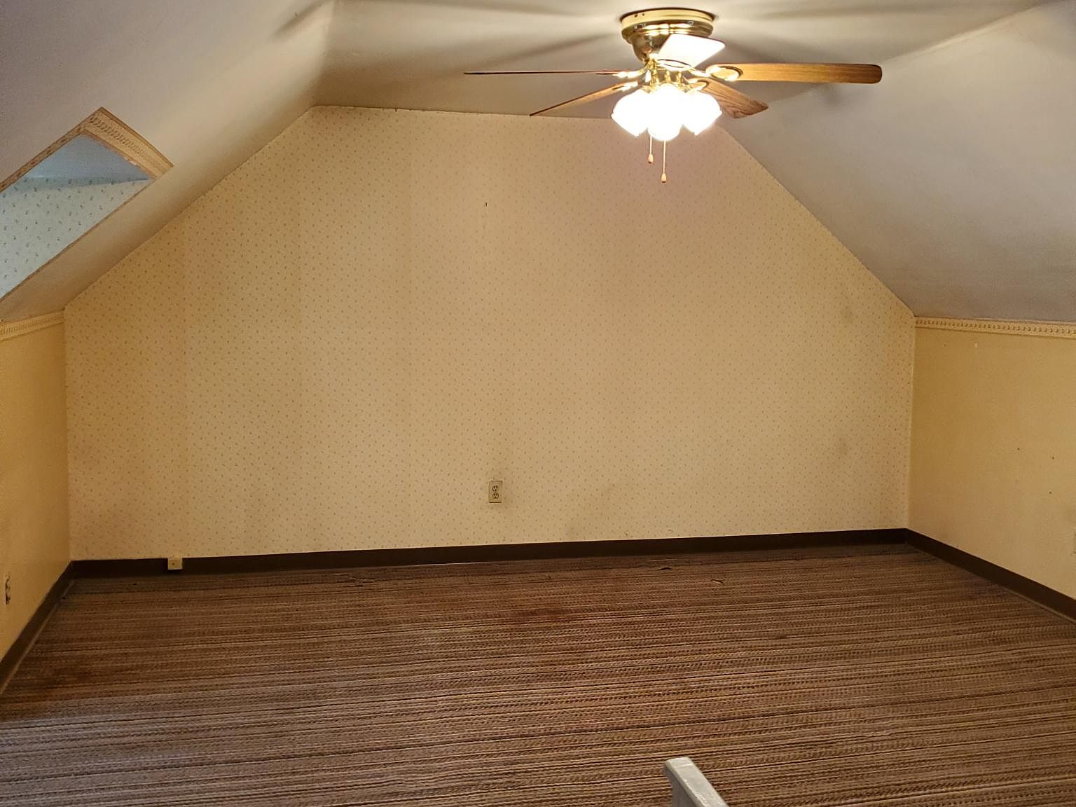 346 Brown St, Everson, PA 15631 Zillow