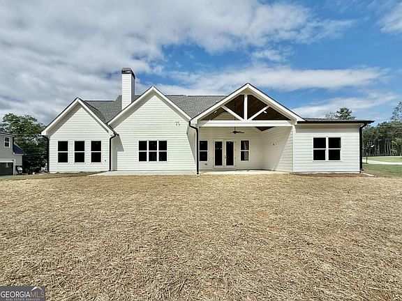 4th image of 141 Palisade Dr