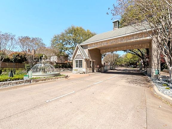 2nd image of 18815 Haddington Ln