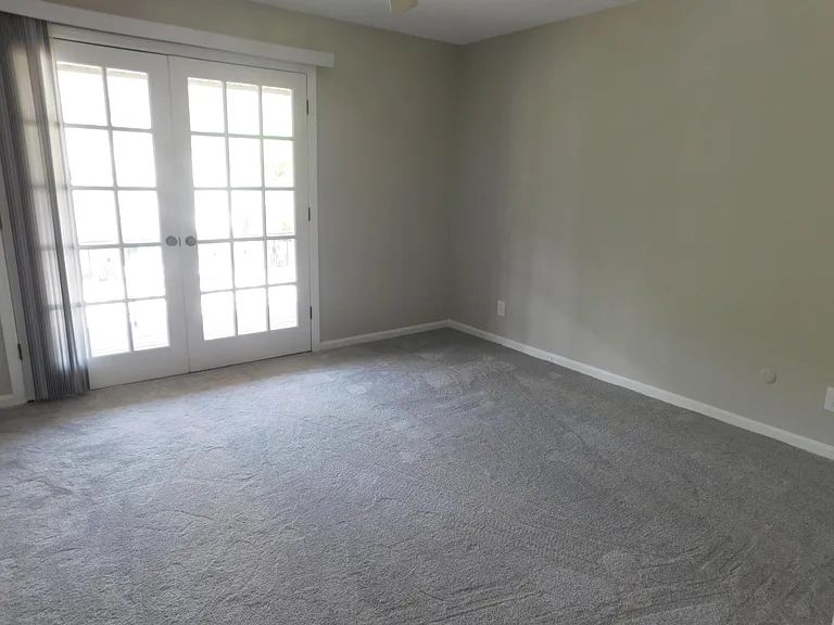 2119 Fendley Dr — Photo 20