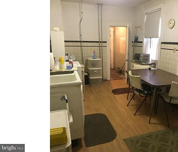 2nd image of 226 Wayne Ave