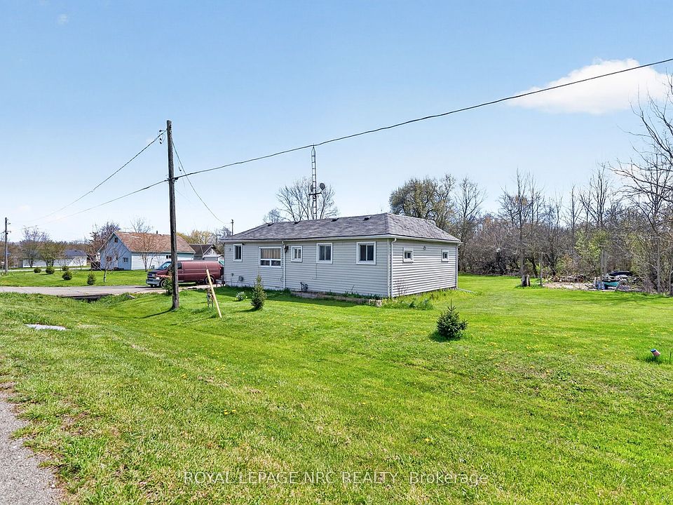 1st image of 751 Bowen Rd