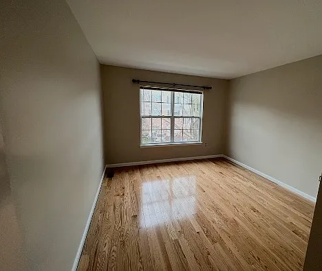 49 Truman Ave — Photo 19