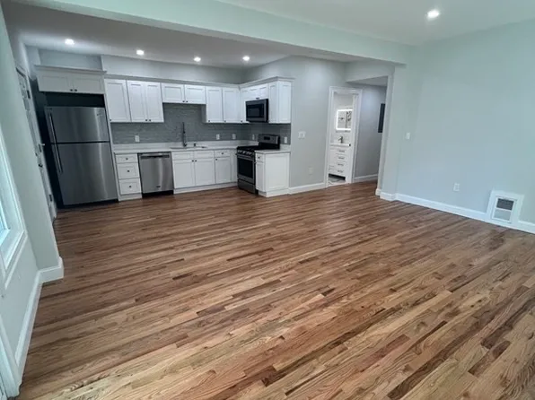 765 Columbia Rd APT 1, Dorchester, MA 02125