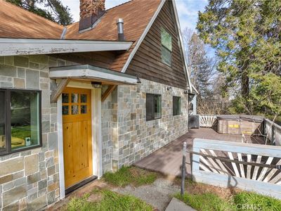 325 Jobs Peak Rd, Cedarpines Park, CA, 92322