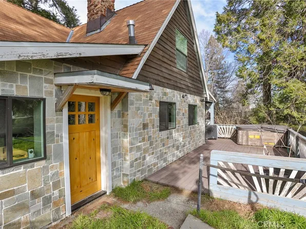 325 Jobs Peak Rd, Cedarpines Park, CA 92322