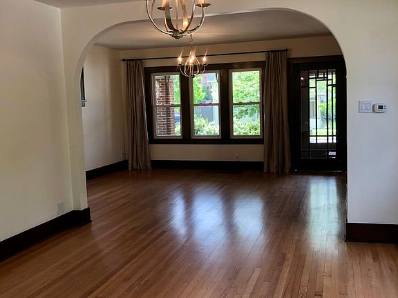 Spacious and light living area.