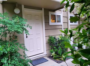 394 Ilo Ln APT 403, Danville, CA 94526