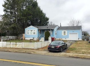 1505 Unaka E, Johnson City, TN 37601