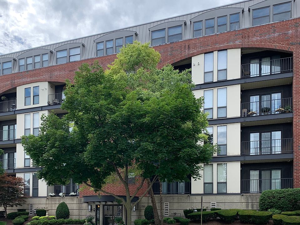1st image of 110 S Evergreen Ave APT 3AN