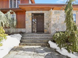 12 Rose Hill Rd, Briarcliff Manor, NY 10510