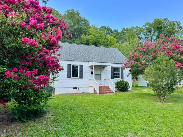 128 Battle Ave, Warrenton, NC 27589