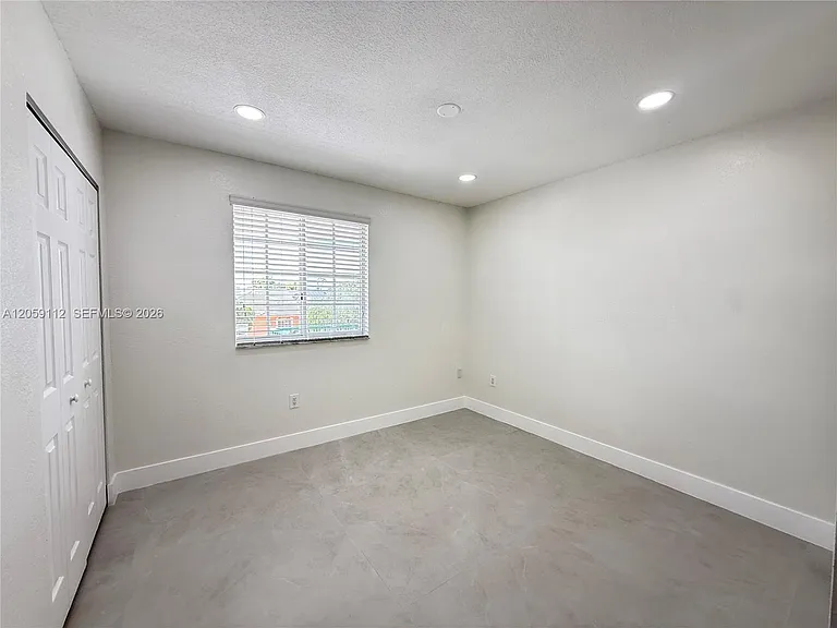 3514 W 76th St #201 — Photo 15