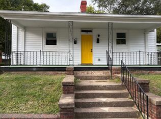 215 Church St APT A, Danville, VA 24540