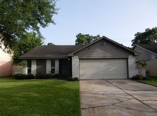 12818 Crystal Cove Dr, Houston, TX 77044