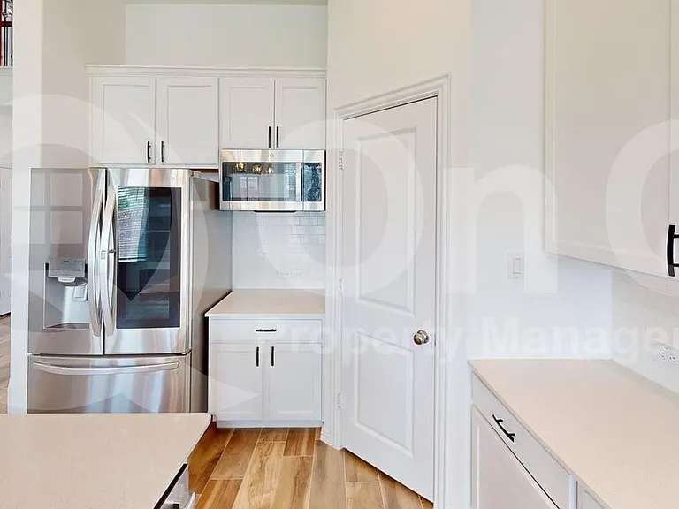 7324 Black Cherry Ln — Photo 4
