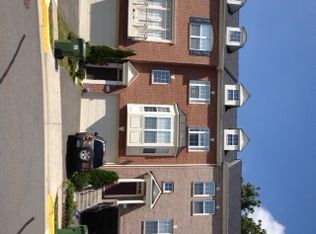 4582 Barringer Pl, Fairfax, VA 22030