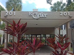 Le Cartier, Sunny Isles Beach, FL 33160