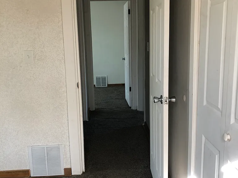 1516 E 173rd St #2 — Photo 5