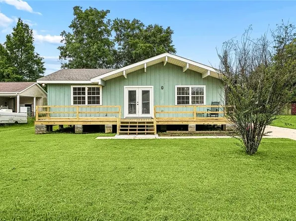 18024 Davie Dr, Ponchatoula, LA 70454