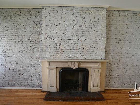 3rd image of 134 W 71st St APT 7
