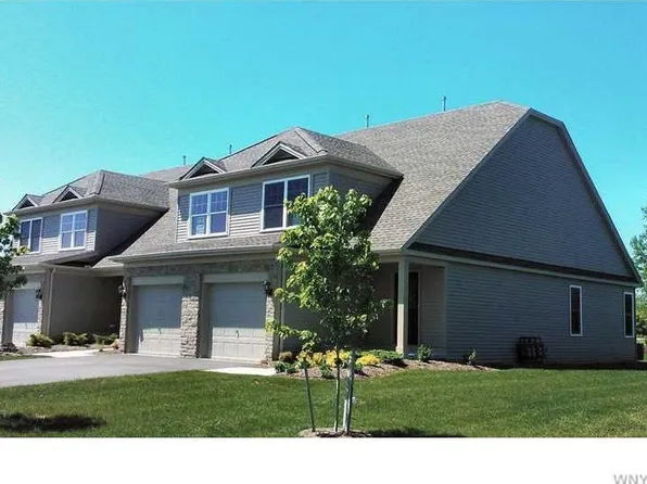 26 Cumberland St, Lancaster, NY 14086