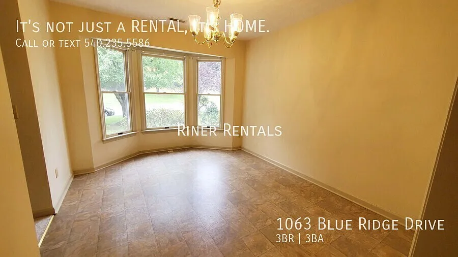 3 bed, 2.5 bath, 1554 sqft, $1,825 — Photo 3