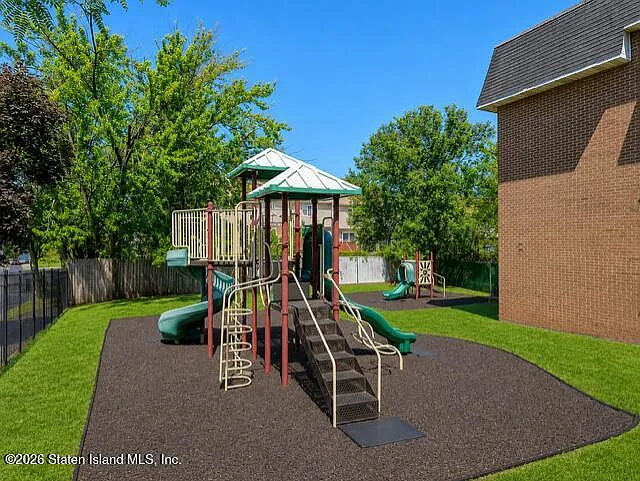 400 Maryland Ave #3D — Photo 15