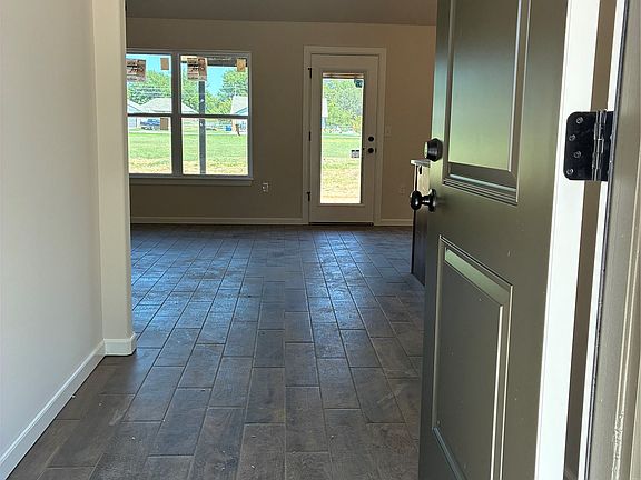3rd image of 504 NW 7th St