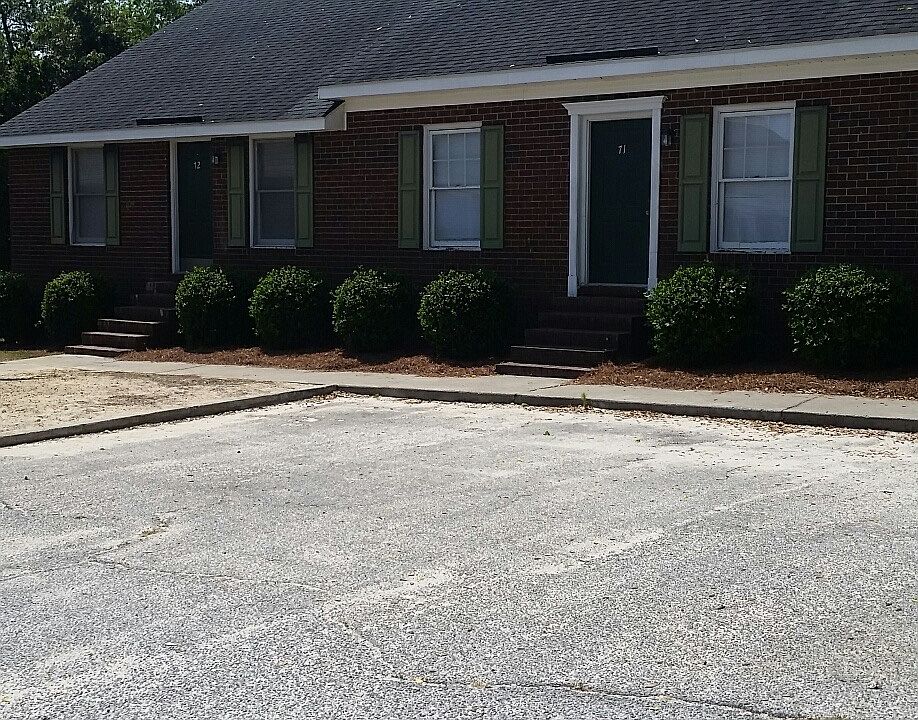 1st image of 230-71 Lanier Dr
