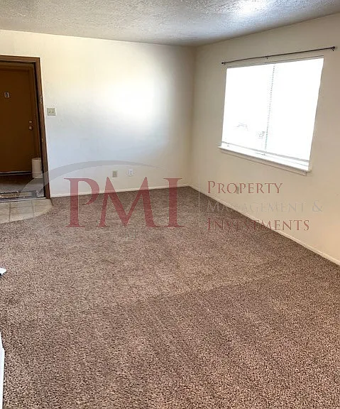 1640 West Park Apt. A — Photo 6