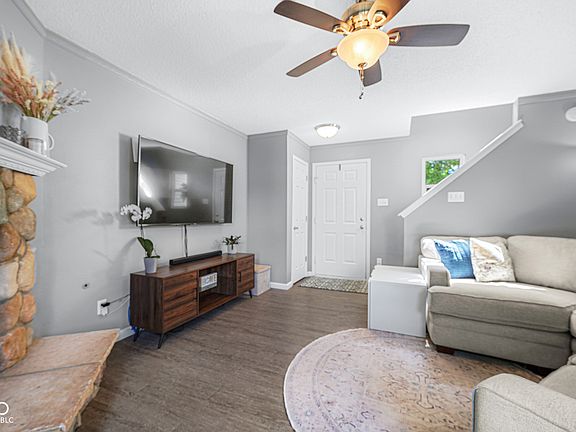 5th image of 14703 Fawn Hollow Ln