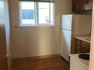 1243 Capuchino Ave APT 2, Burlingame, CA 94010