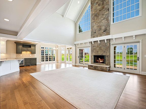 5th image of 500 Golden Bear Ct