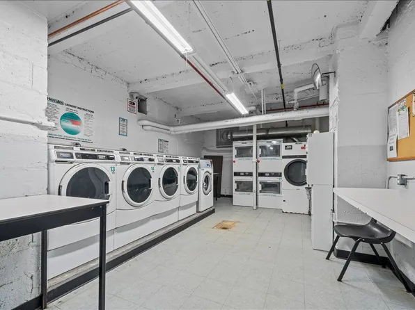 3017 Riverdale Avenue image 13 of 13