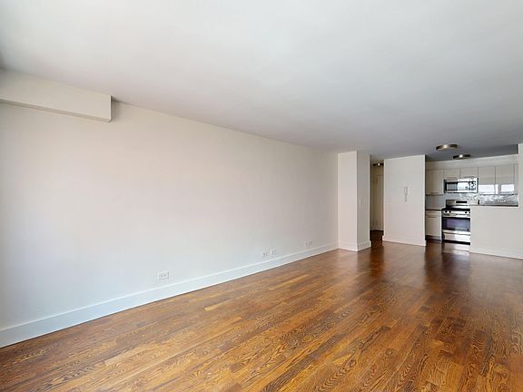 3rd image of 220 E 63rd St APT 10D