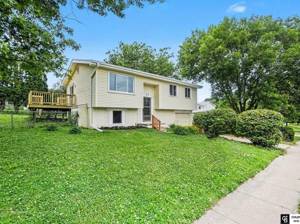 4722 N 129th Ave, Omaha, NE 68164