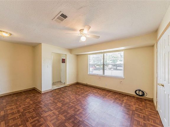 2nd image of 4420 Littlejohn Ave