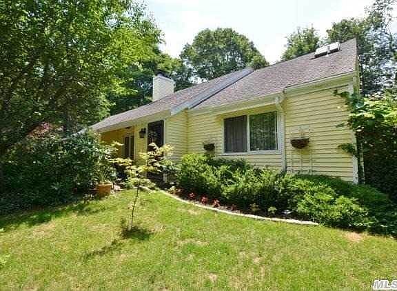 2nd image of 12 Highridge Dr