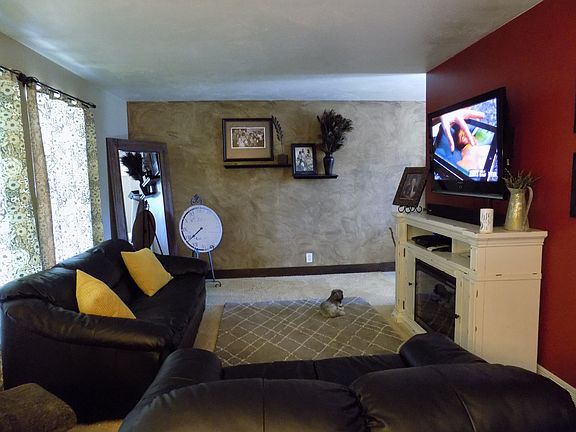 4th image of 4404 S Orleans Way